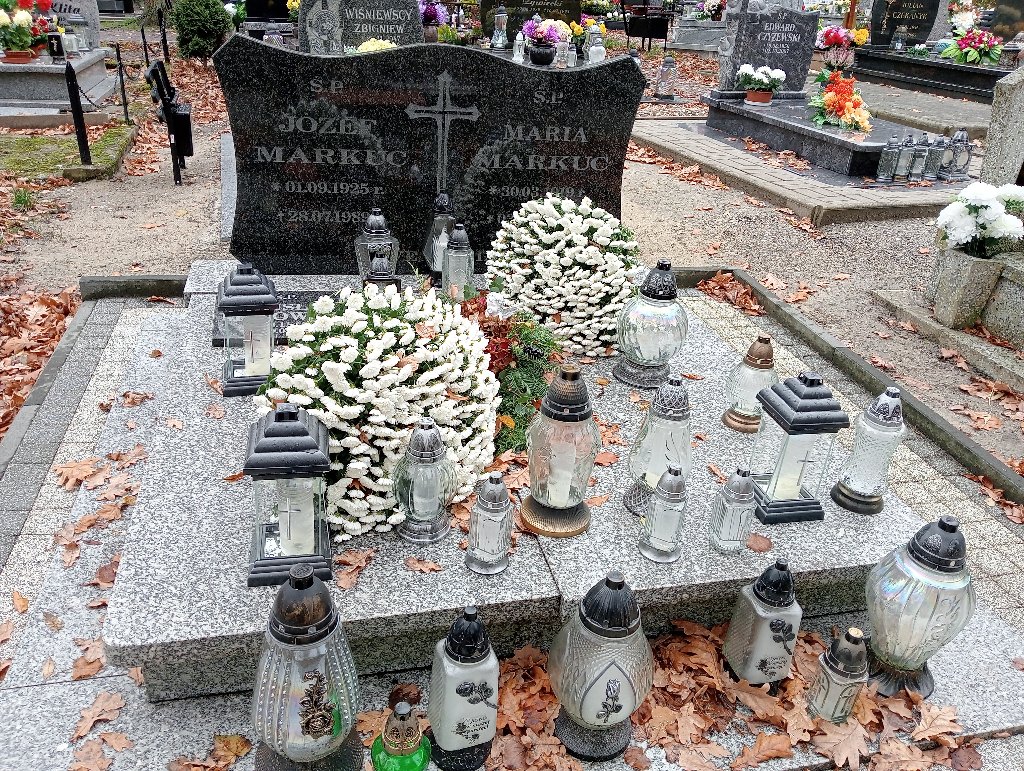 Grób Maria Markuc