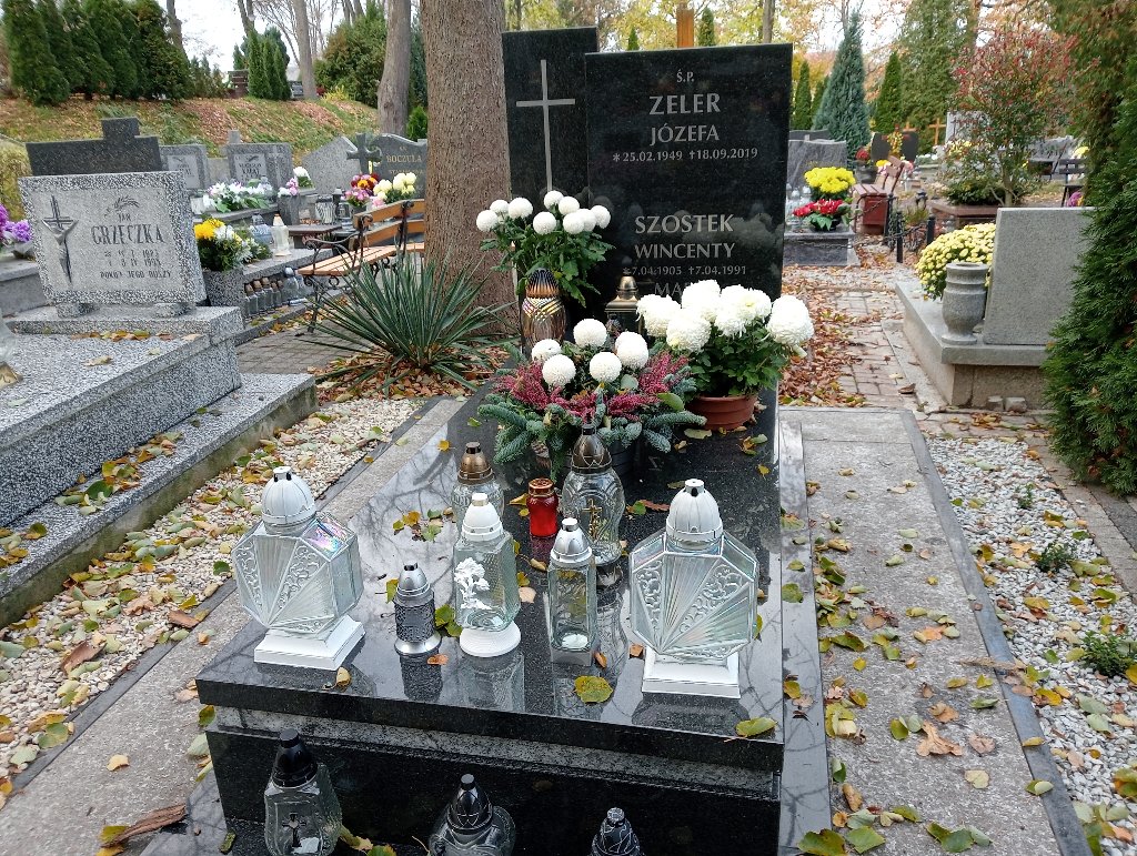 Grób Mariusz Zeler