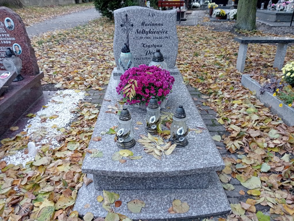 Grób Marianna Sołtykiewicz