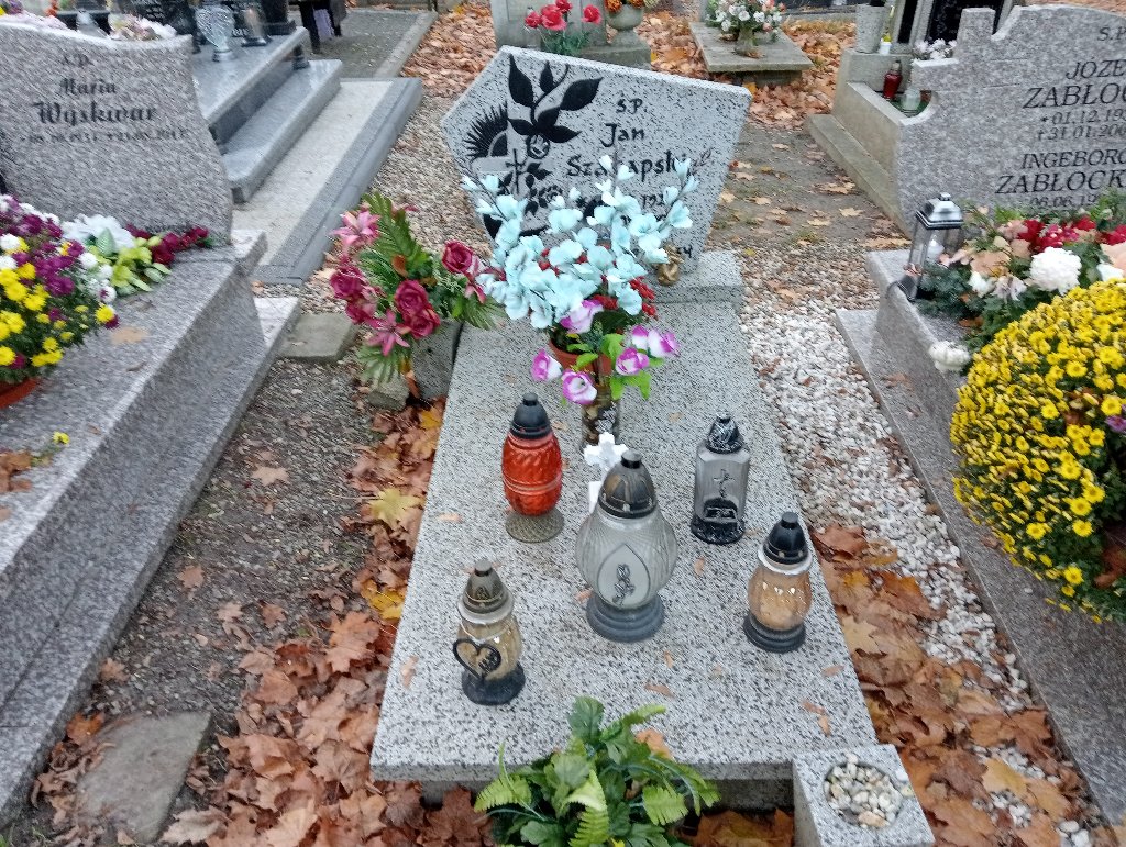 Grób Edward Szałapski