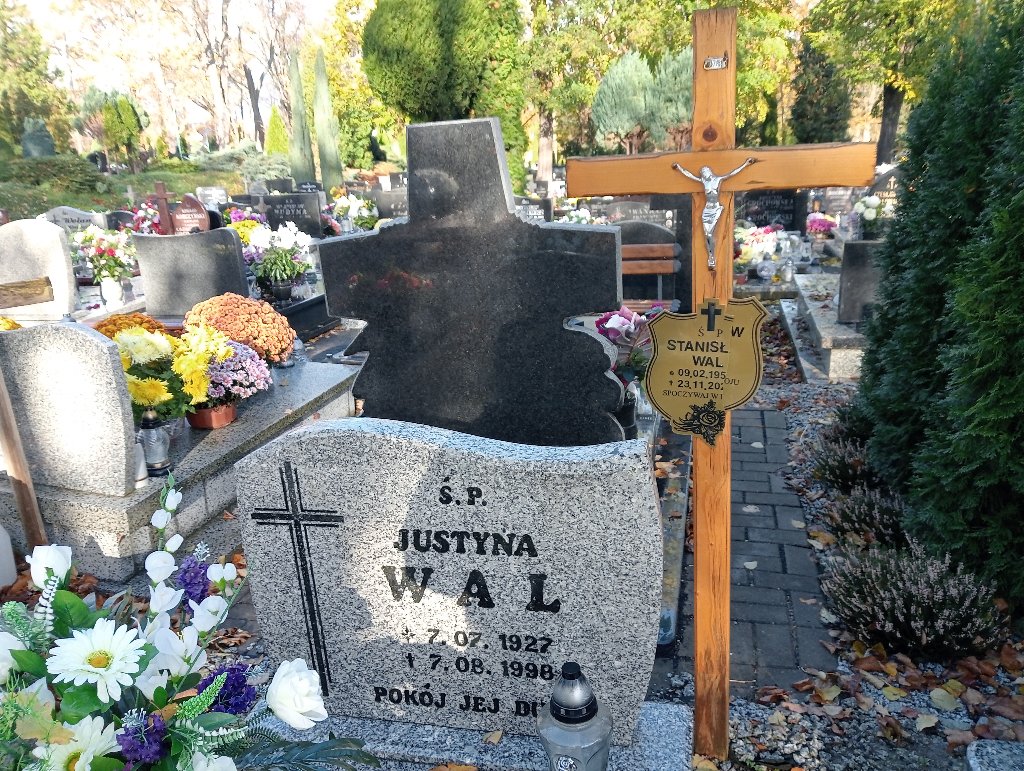 Justyna Wal 1927 Chojnów - Grobonet - Wyszukiwarka osób pochowanych