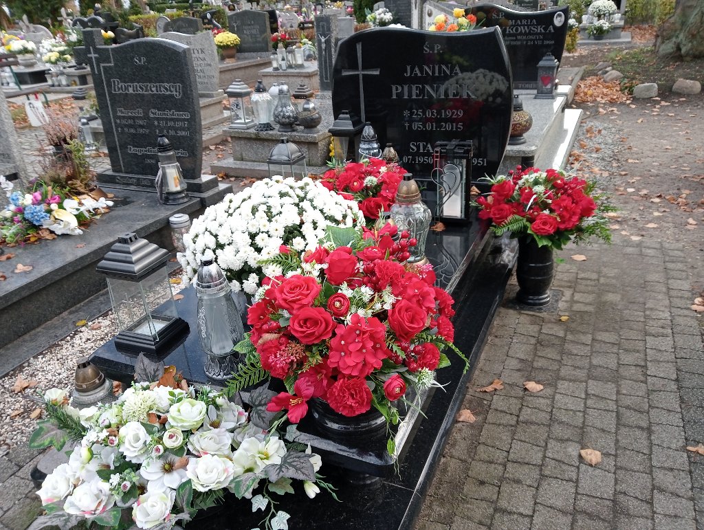 Grób Stanisław Pieniek