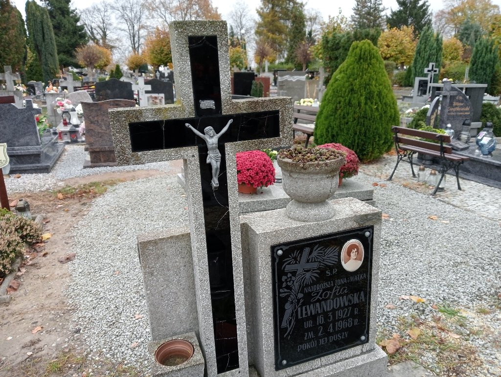 Zofia Lewandowska 1927 Chojnów - Grobonet - Wyszukiwarka osób pochowanych