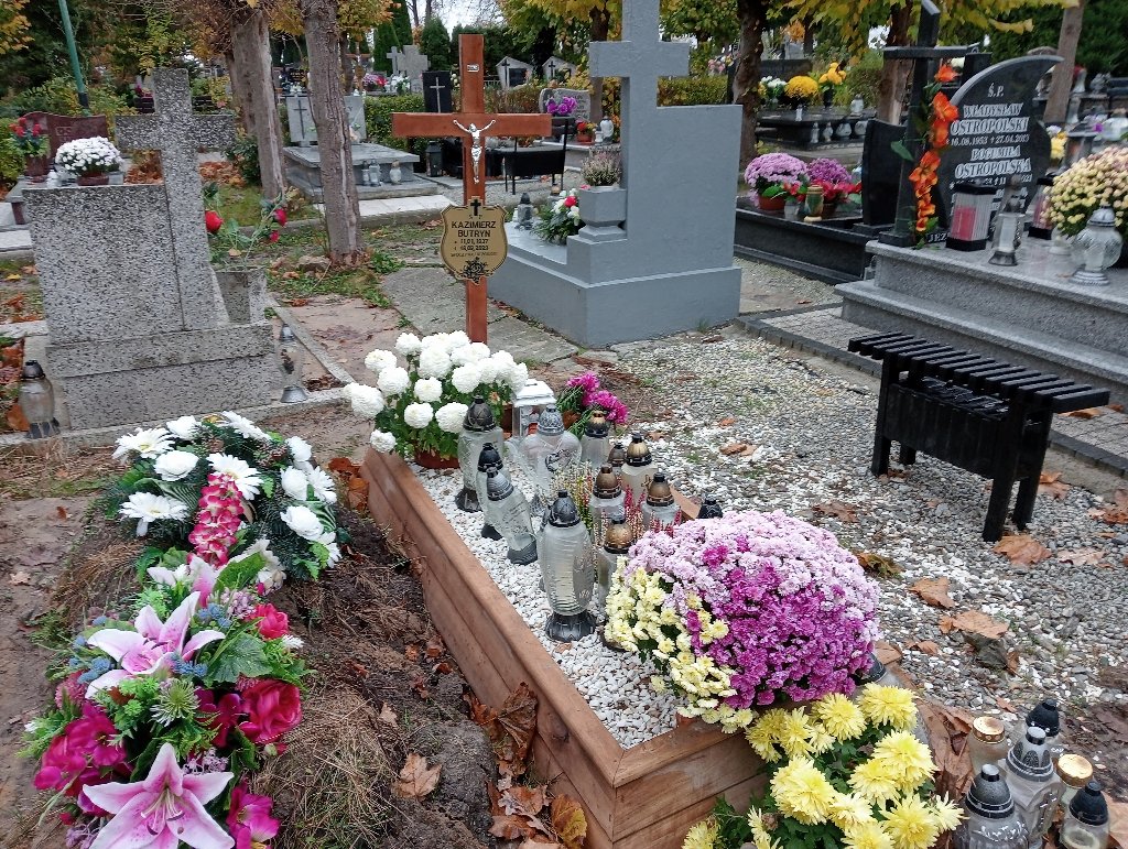 Grób Kazimierz Butryn