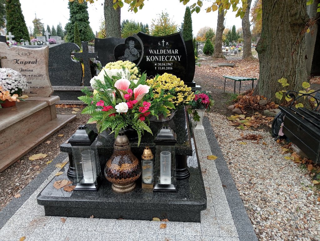 Grób Waldemar Konieczny