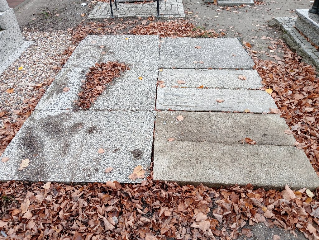 Grób Józef Radwański