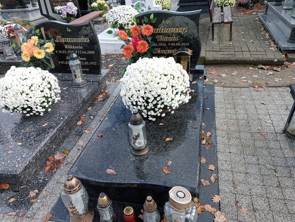 Grób Wanda Sadowska